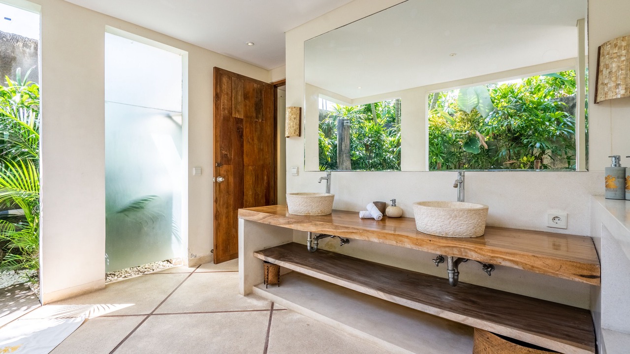 Photo of Bathroom in Drupadi