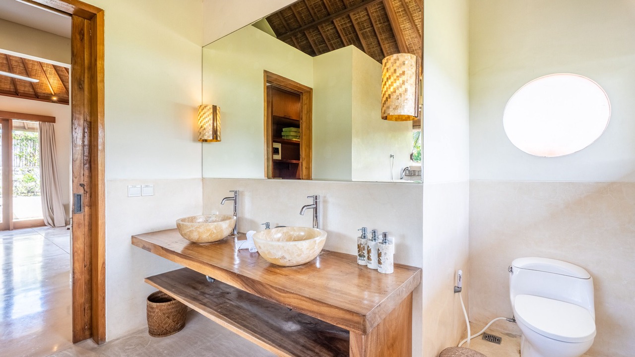 Photo of Bathroom in Drupadi