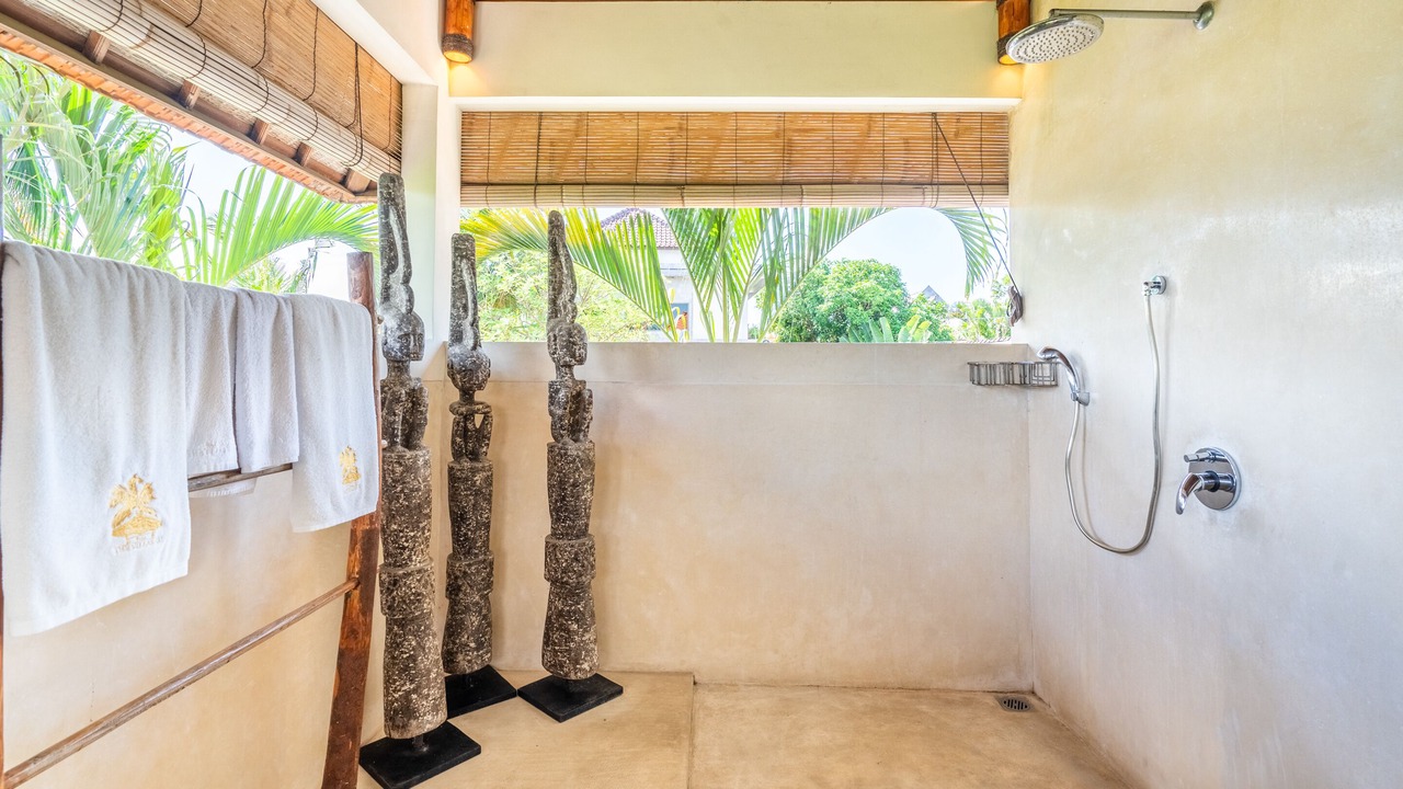 Photo of Bathroom in Drupadi
