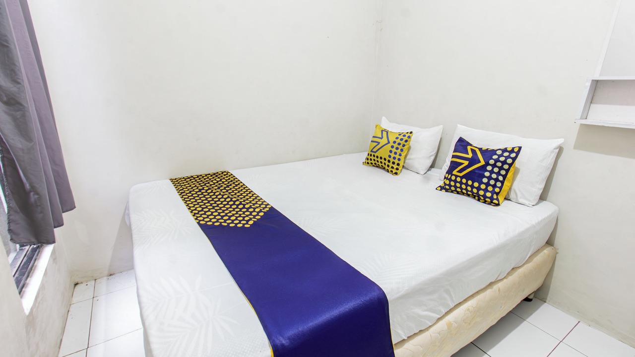 Photo of Bedroom in Tanjung