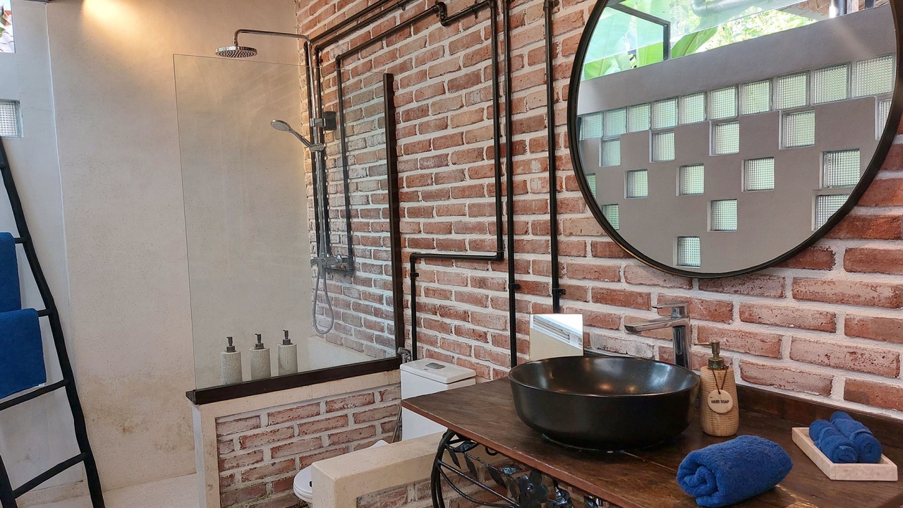 Photo of Bathroom in Munggu