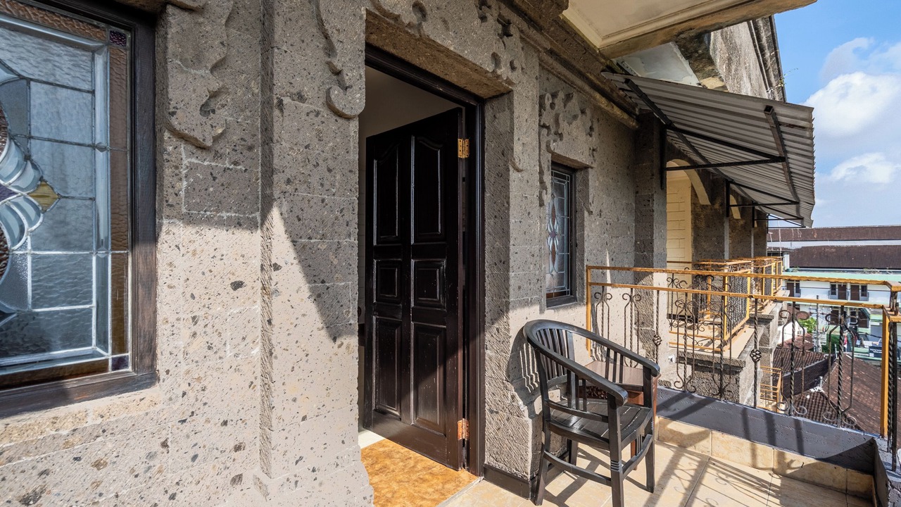 Photo of Patio Balcony in Downtown Kuta