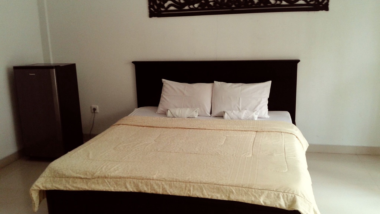 Photo of Bedroom in Kartika Plaza