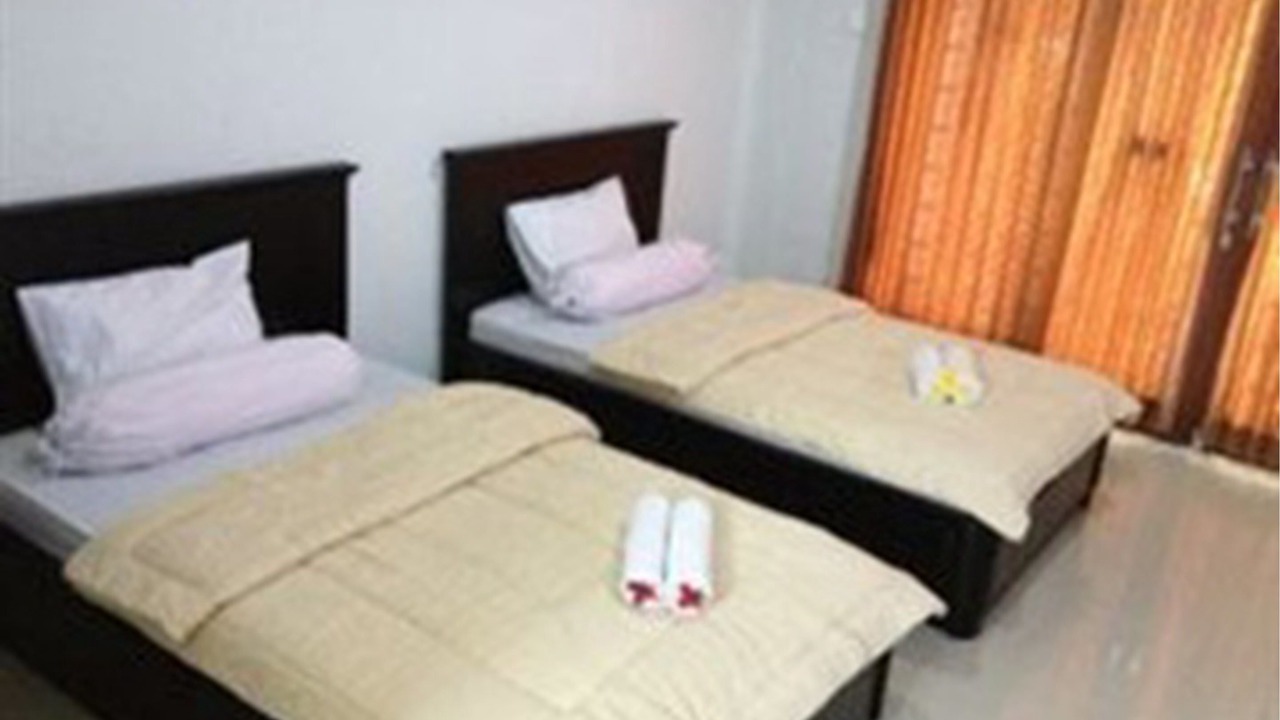 Photo of Bedroom in Kartika Plaza