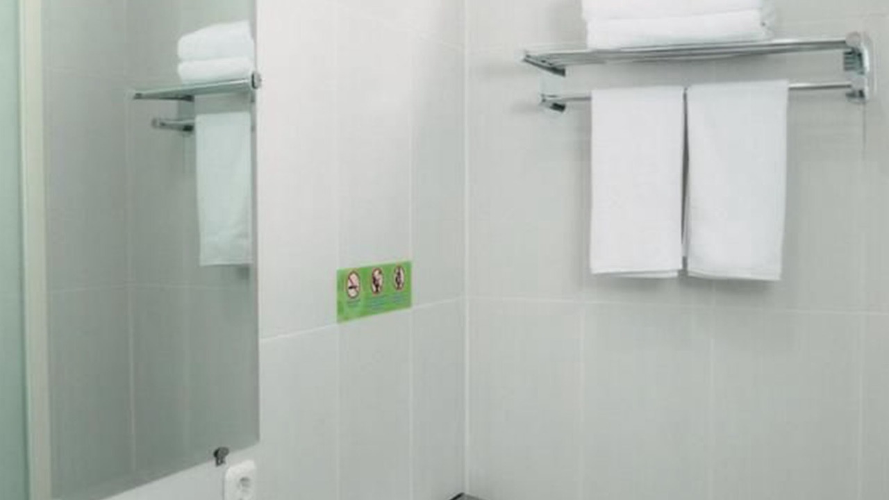 Photo of Bathroom in Kartika Plaza
