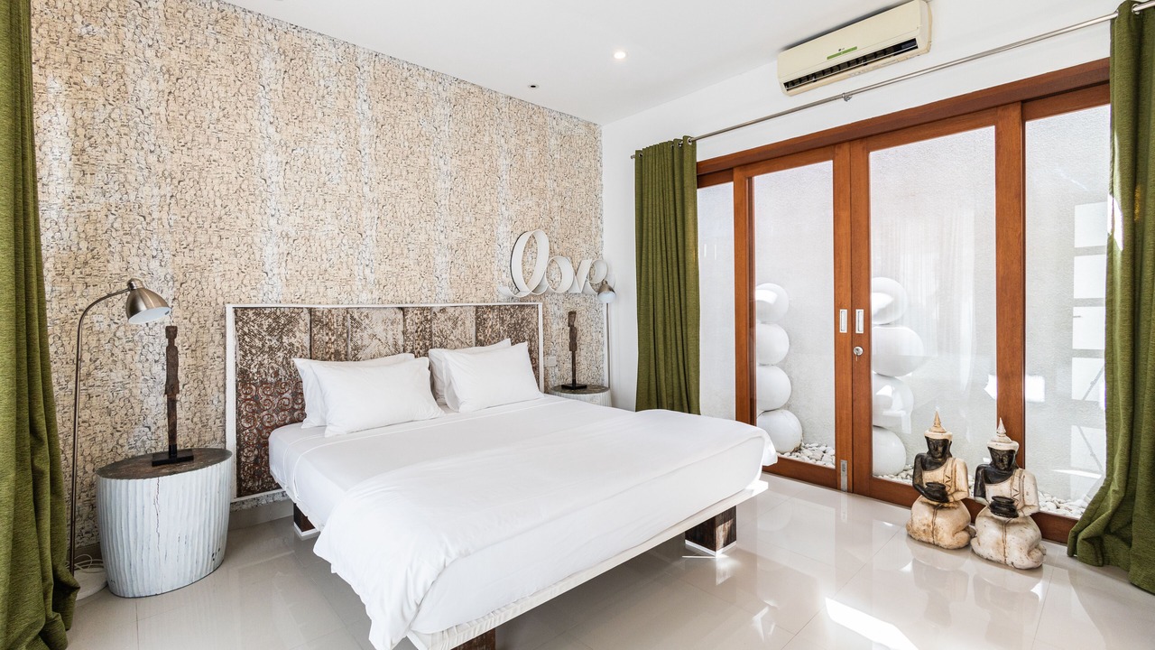 Photo of Bedroom in Banjar Semer