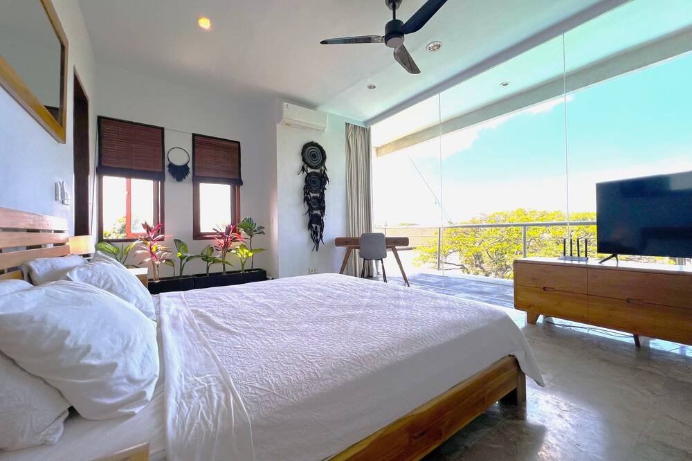 Photo of Bedroom in Petitenget
