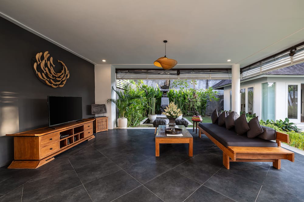 Photo of Livingroom in Petitenget