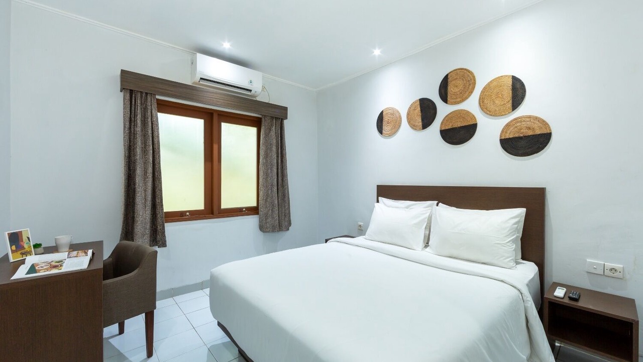 Photo of Bedroom in Sunset Road