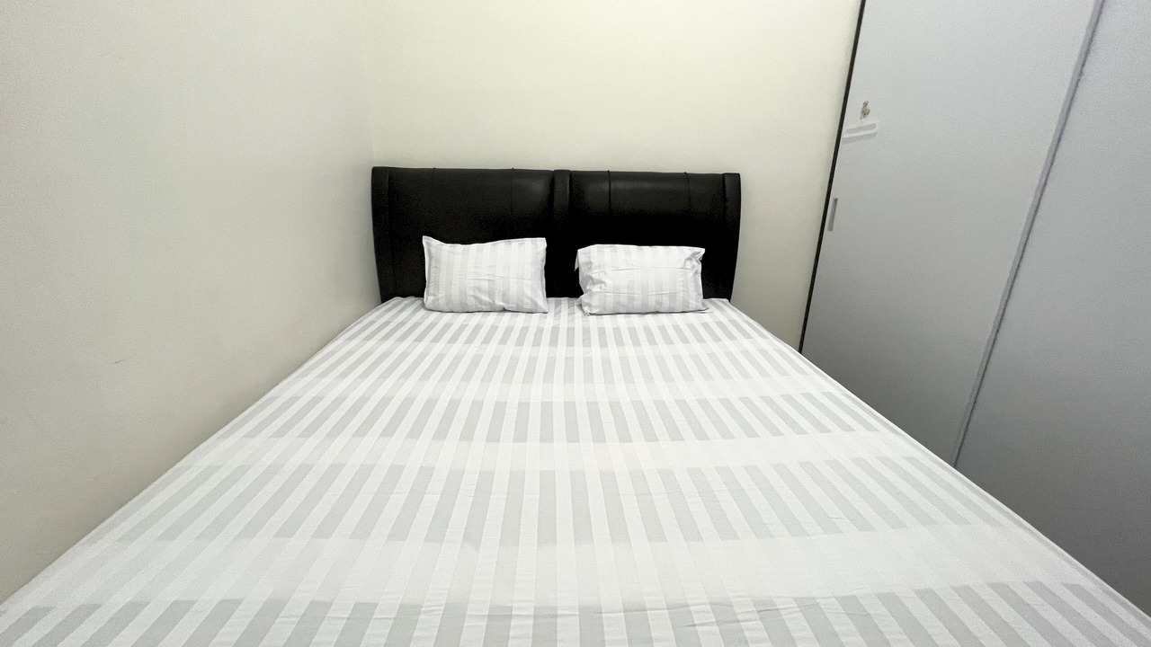 Photo of Bedroom in Makassar