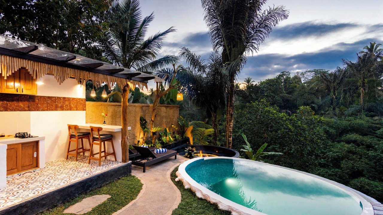 Photo of Outdoor in Taro