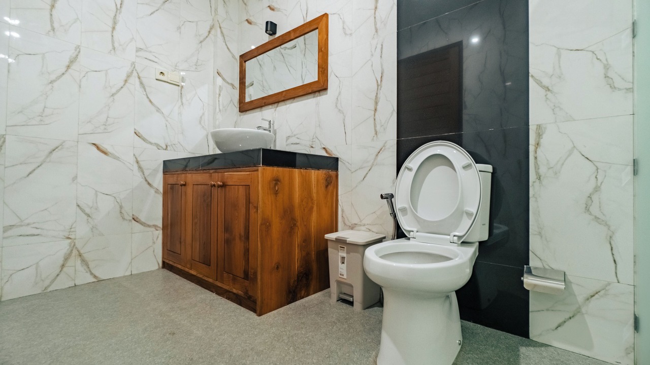 Photo of Bathroom in Kelating