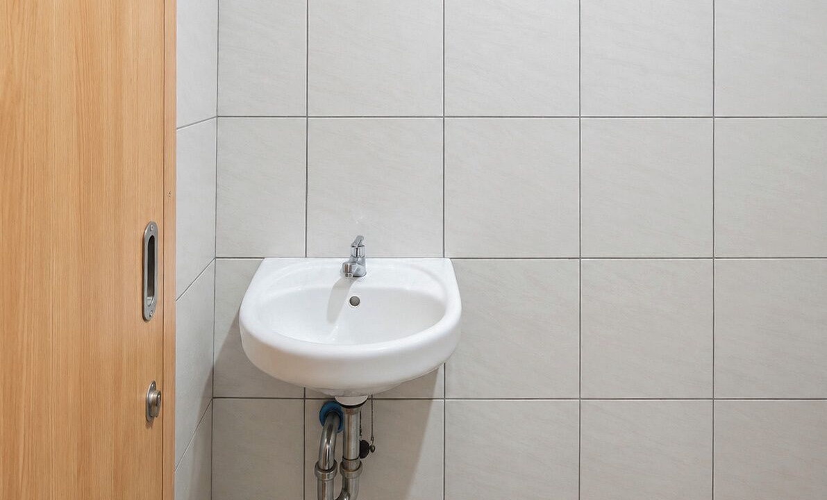 Photo of Bathroom in Makassar