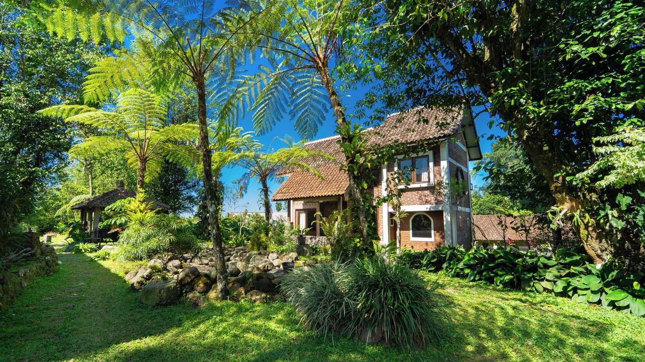Photo of Outdoor in Pakem