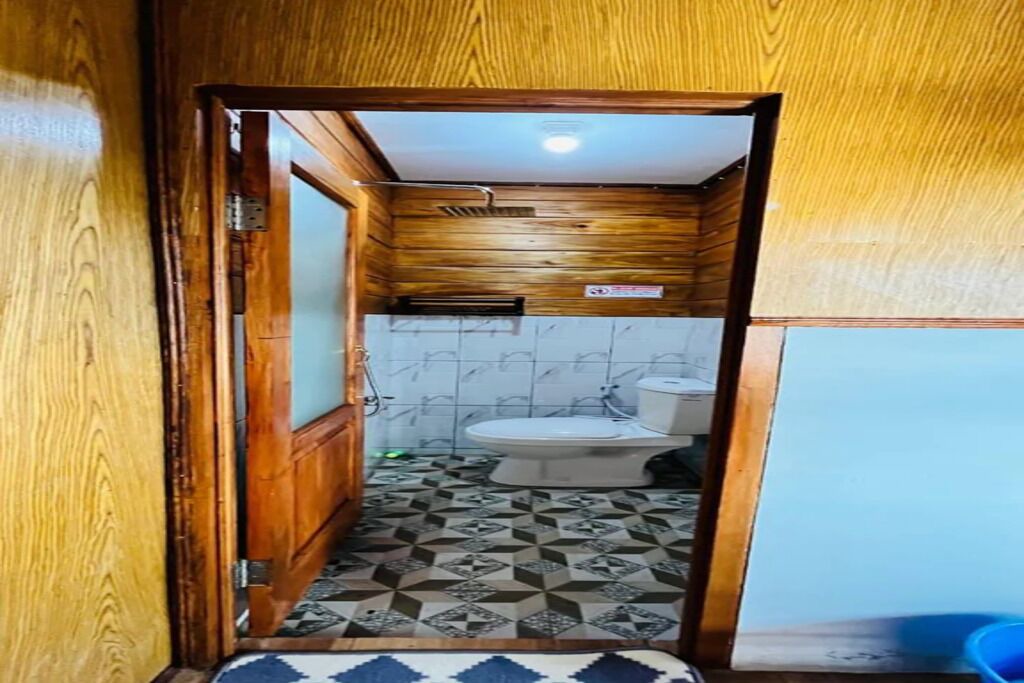 Photo of Bathroom in Pangalengan
