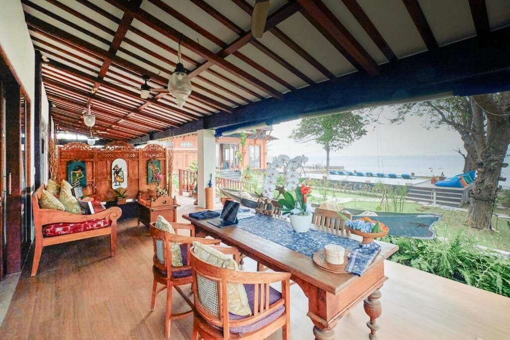 Photo of Patio Balcony in Sukadana