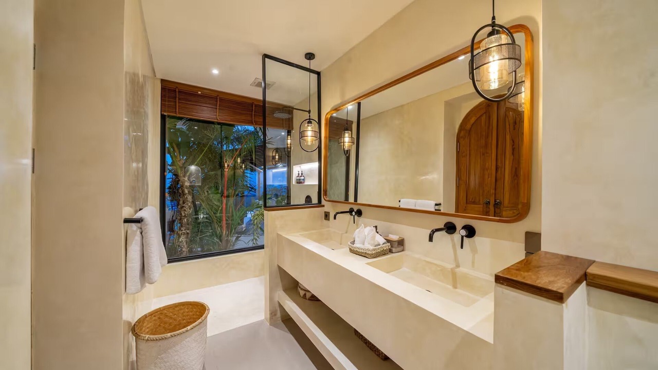 Photo of Bathroom in Uluwatu