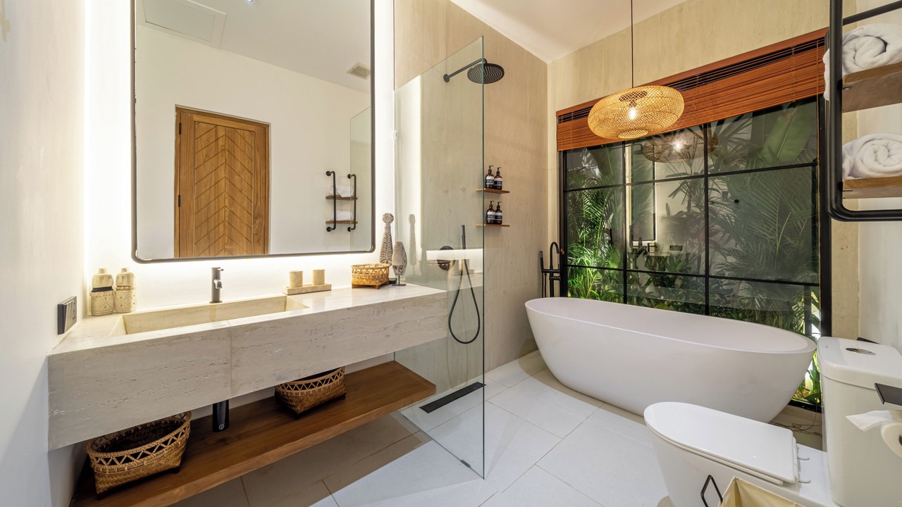 Photo of Bathroom in Petulu