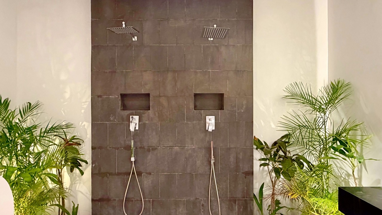 Photo of Bathroom in Mushroom Bay