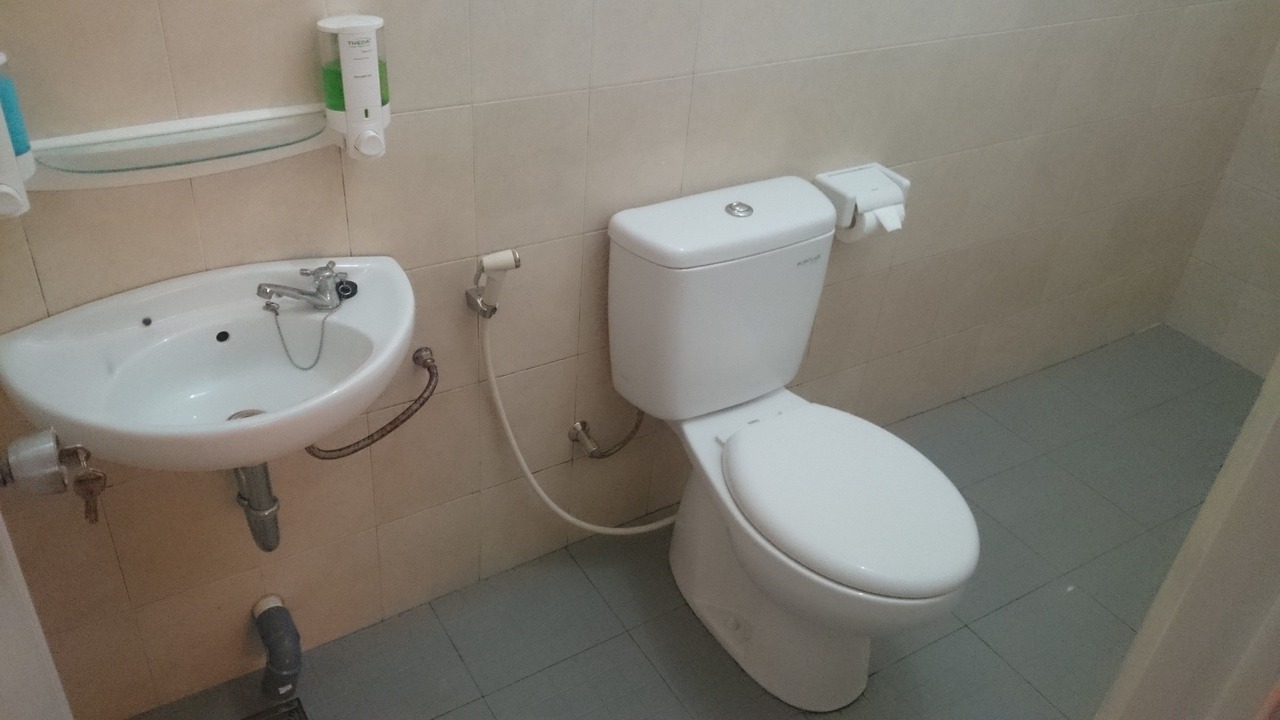 Photo of Bathroom in Kartika Plaza