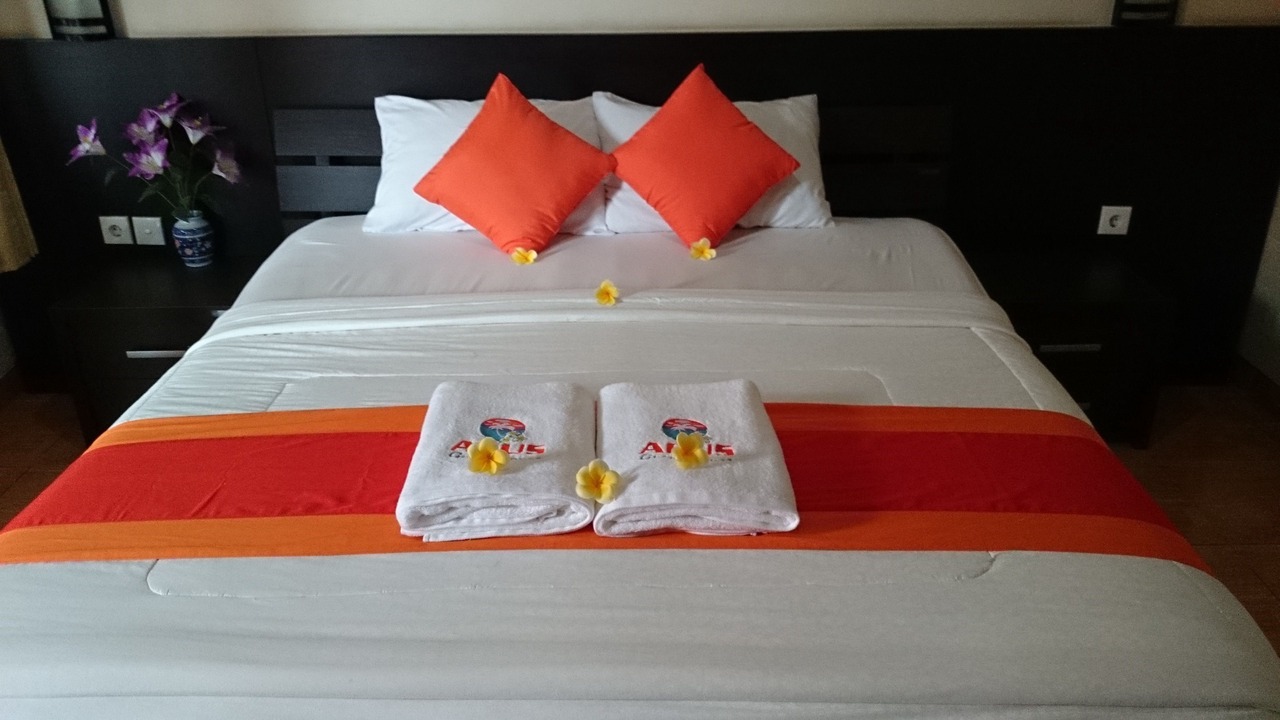 Photo of Bedroom in Kartika Plaza