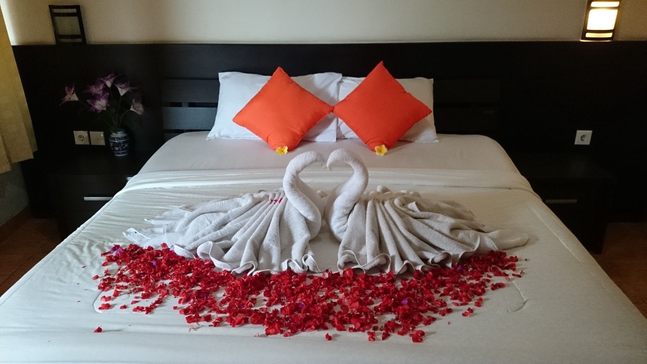 Photo of Bedroom in Kartika Plaza