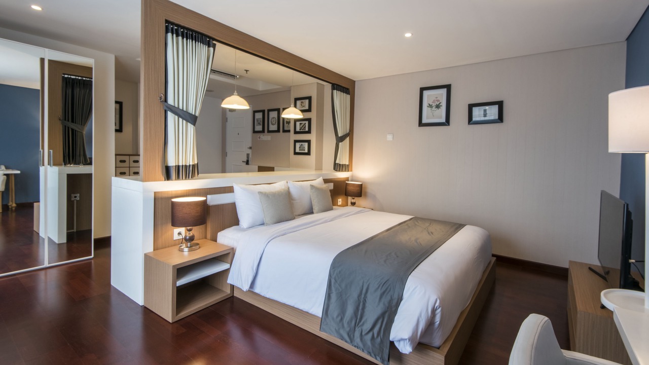 Photo of Bedroom in Kartika Plaza
