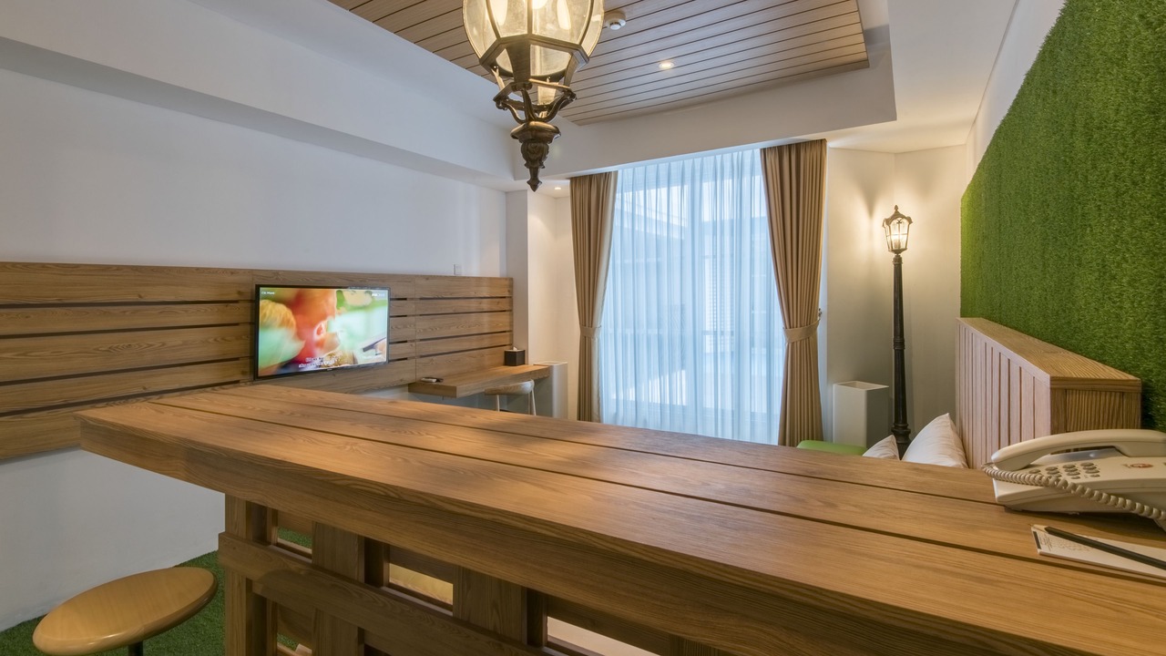 Photo of Bedroom in Kartika Plaza
