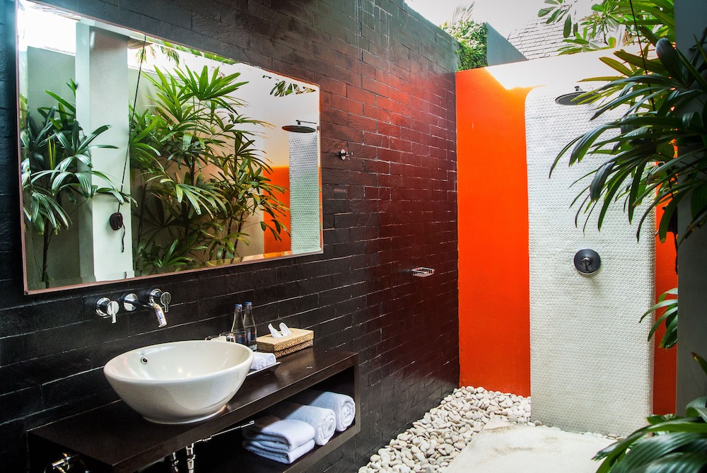Photo of Bathroom in Laksmana