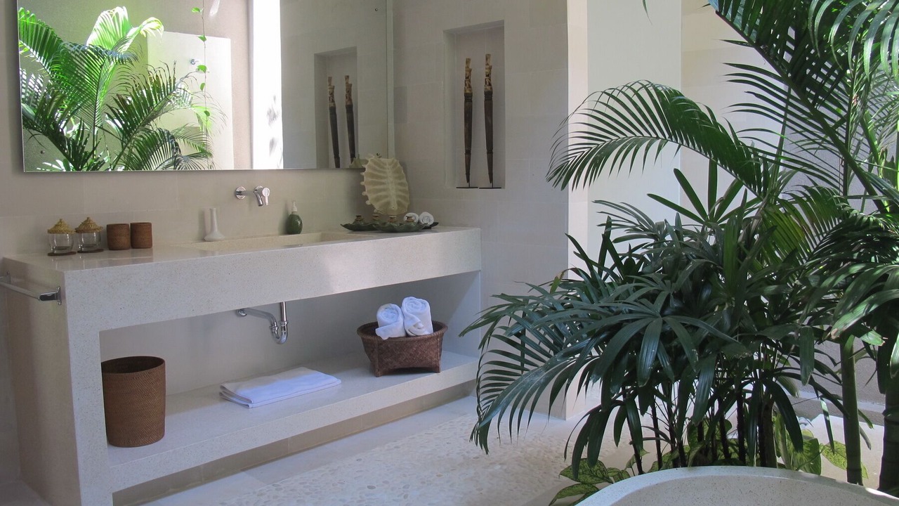 Photo of Bathroom in Laksmana