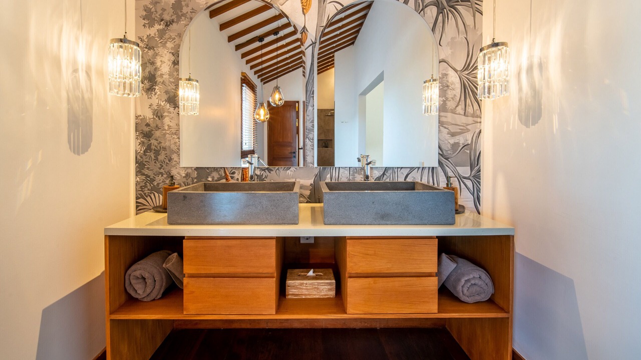Photo of Bathroom in Pererenan
