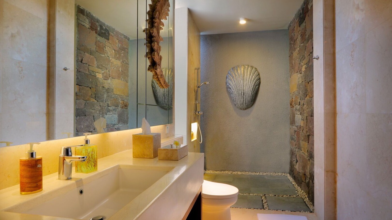 Photo of Bathroom in Kampial