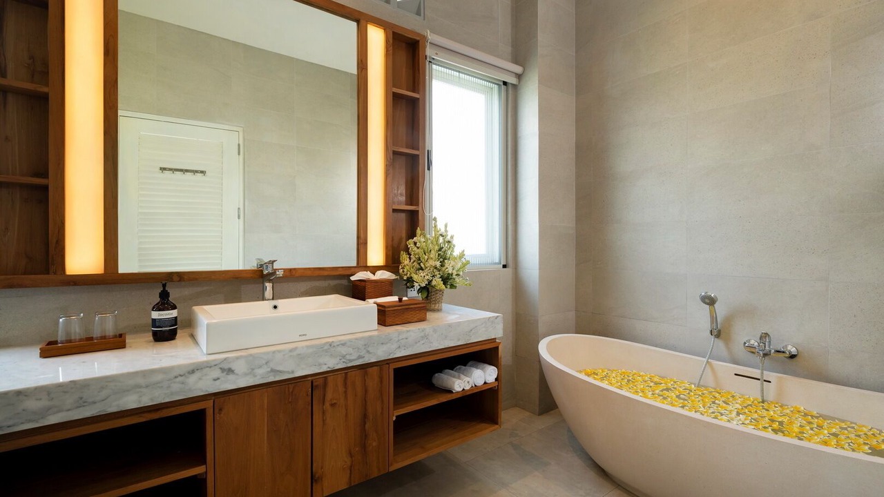 Photo of Bathroom in Sunset Road