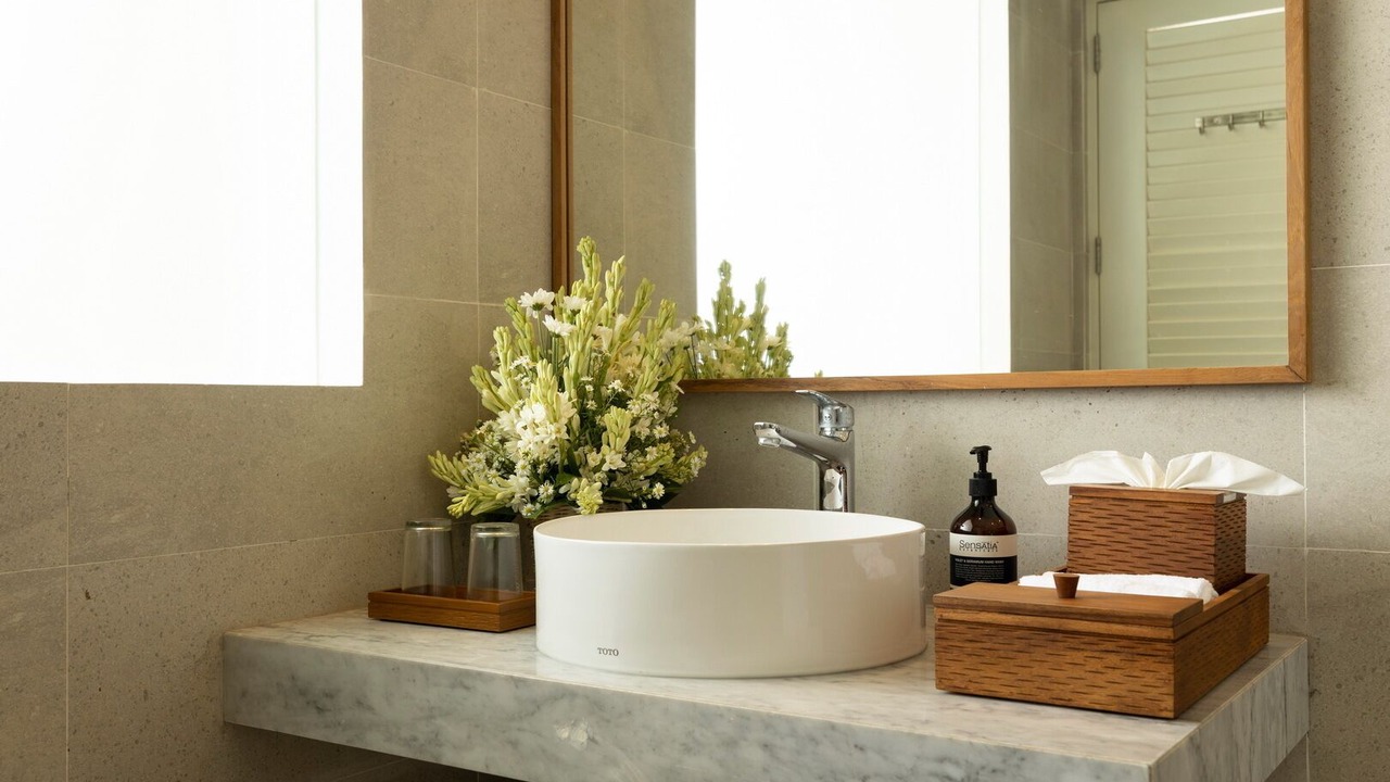 Photo of Bathroom in Sunset Road