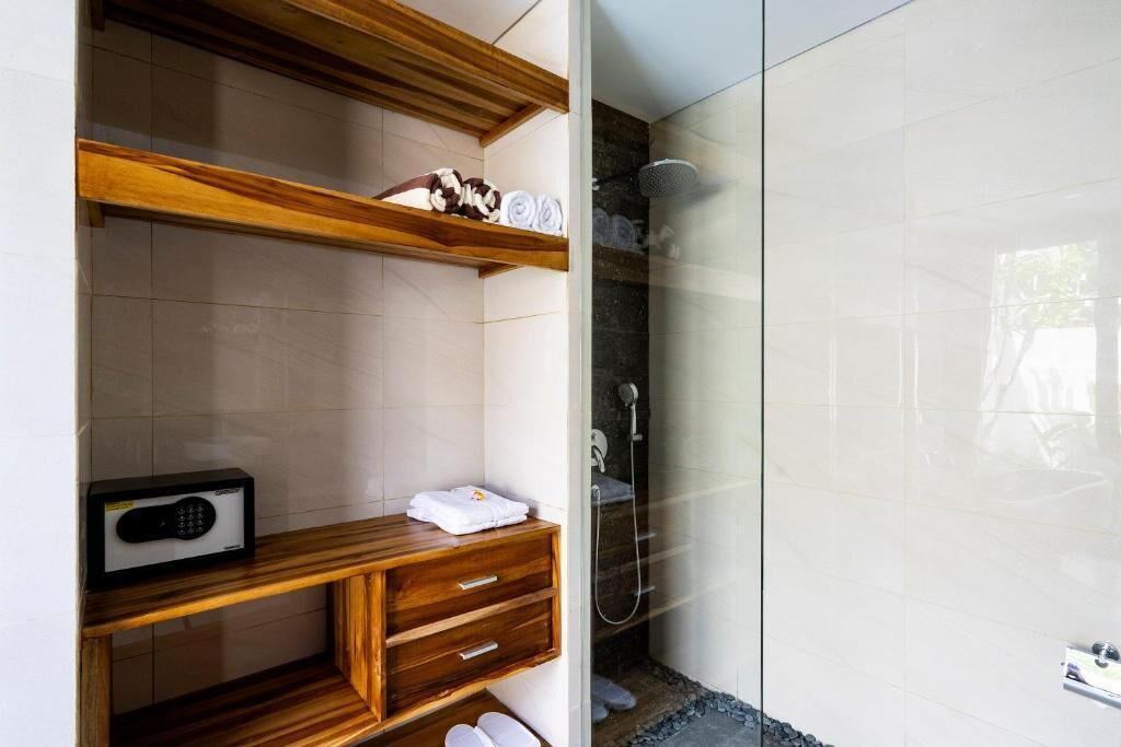 Photo of Bathroom in Raya Kuta