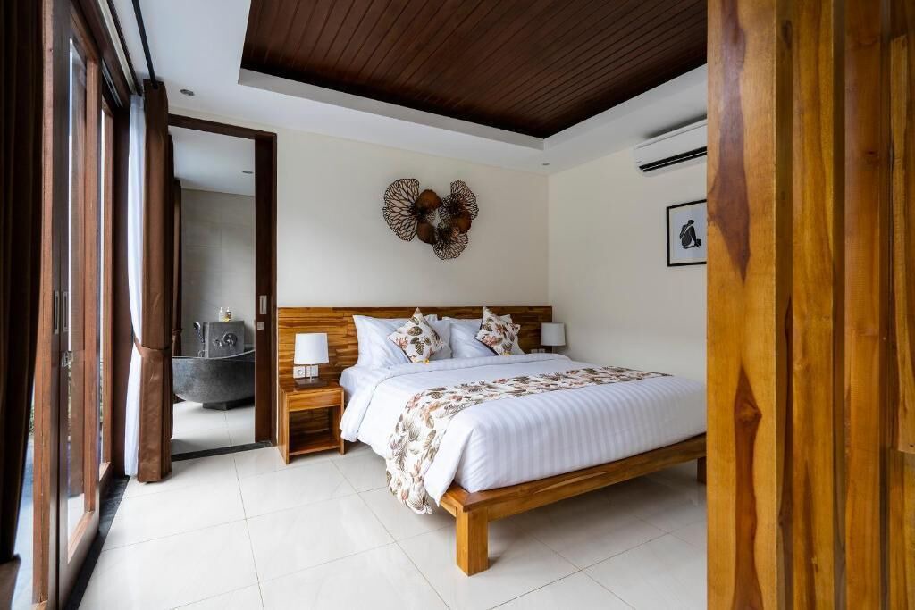 Photo of Bedroom in Raya Kuta