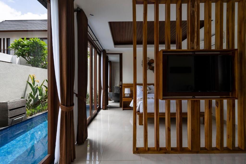 Photo of Bedroom in Raya Kuta