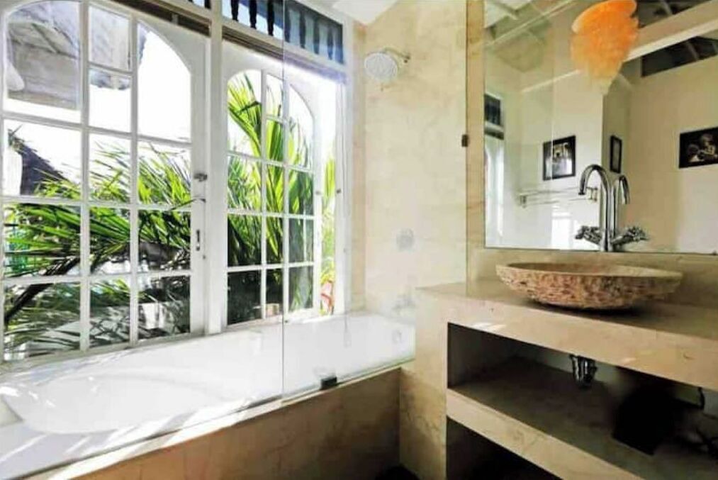 Photo of Bathroom in Kartika Plaza
