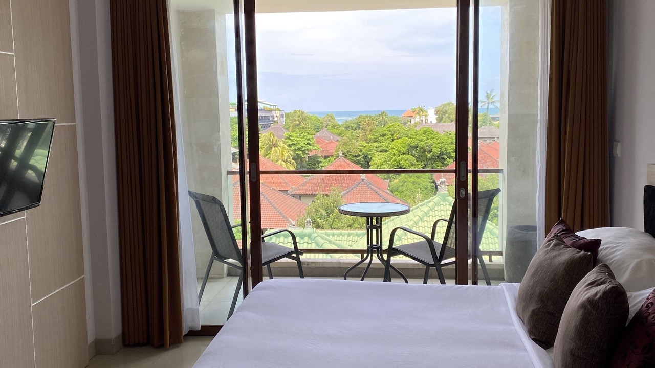 Photo of Bedroom in Kartika Plaza