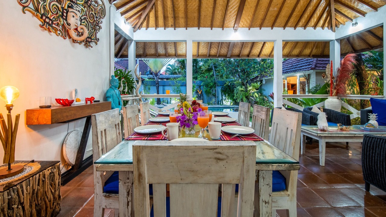 Photo of Livingroom in Drupadi