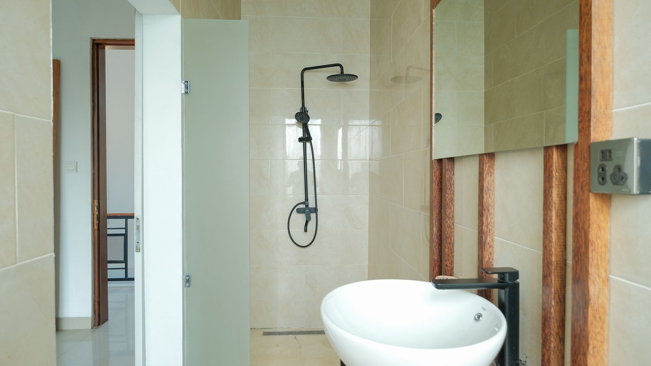Photo of Bathroom in Babakan