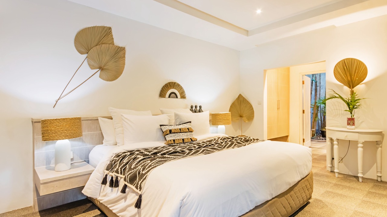 Photo of Bedroom in Drupadi