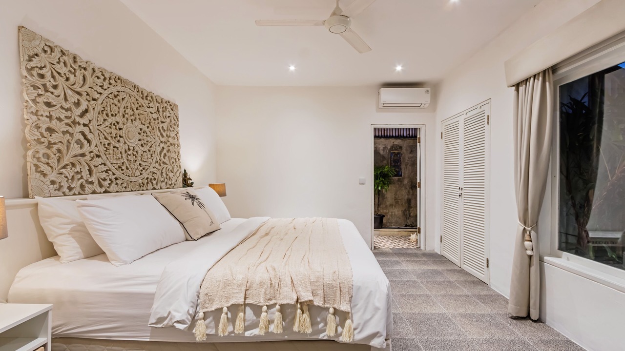 Photo of Bedroom in Drupadi