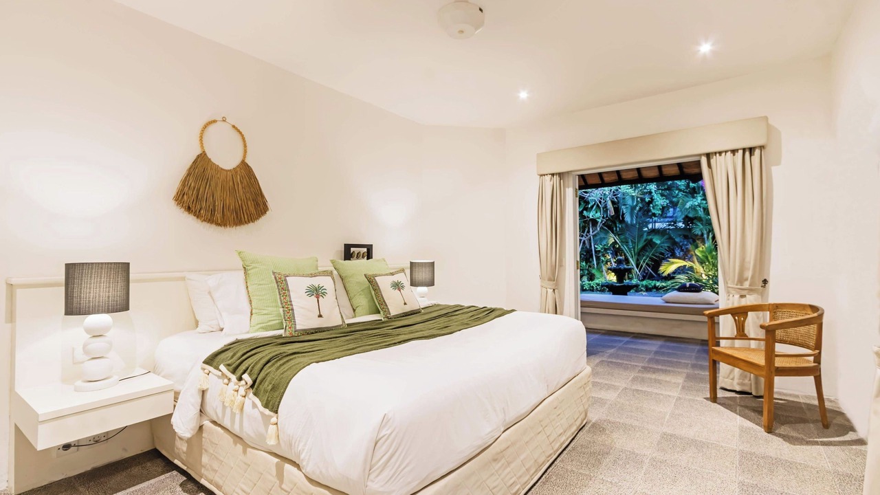 Photo of Bedroom in Drupadi