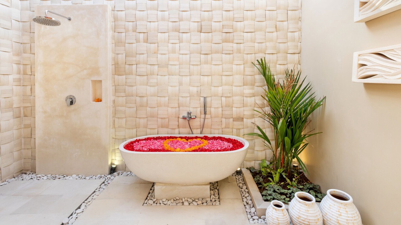Photo of Bathroom in Nakula