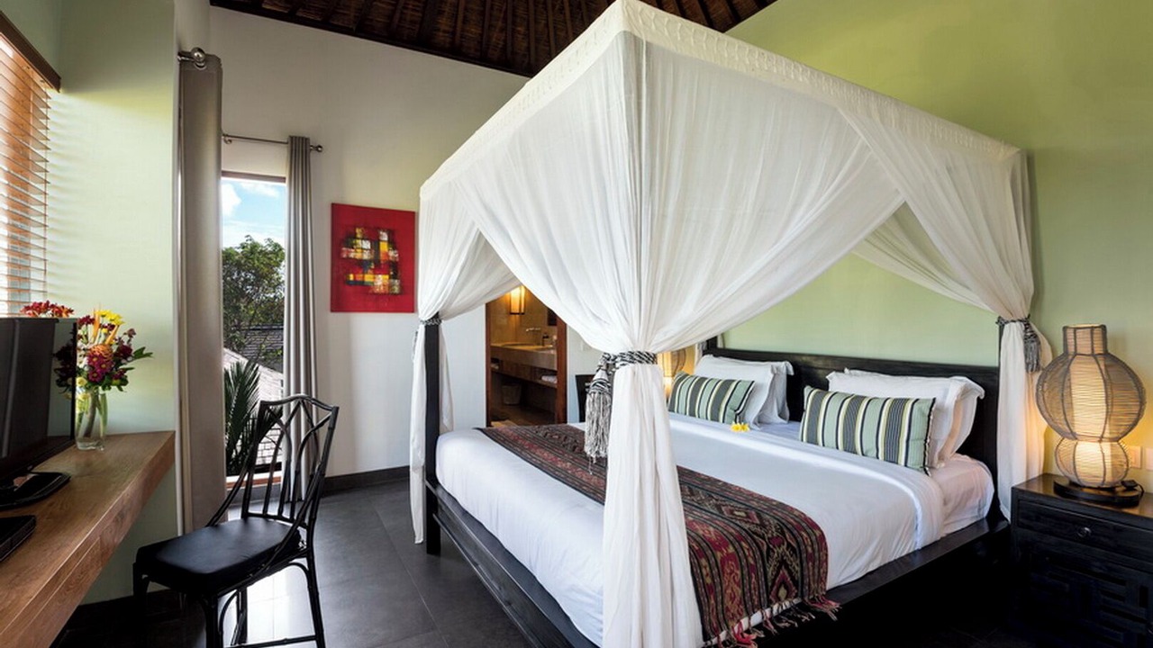 Photo of Bedroom in Drupadi