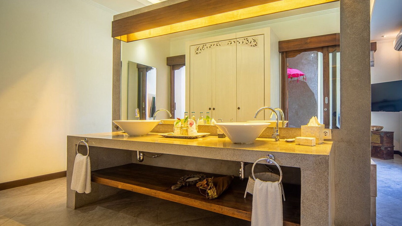 Photo of Bathroom in Central Seminyak