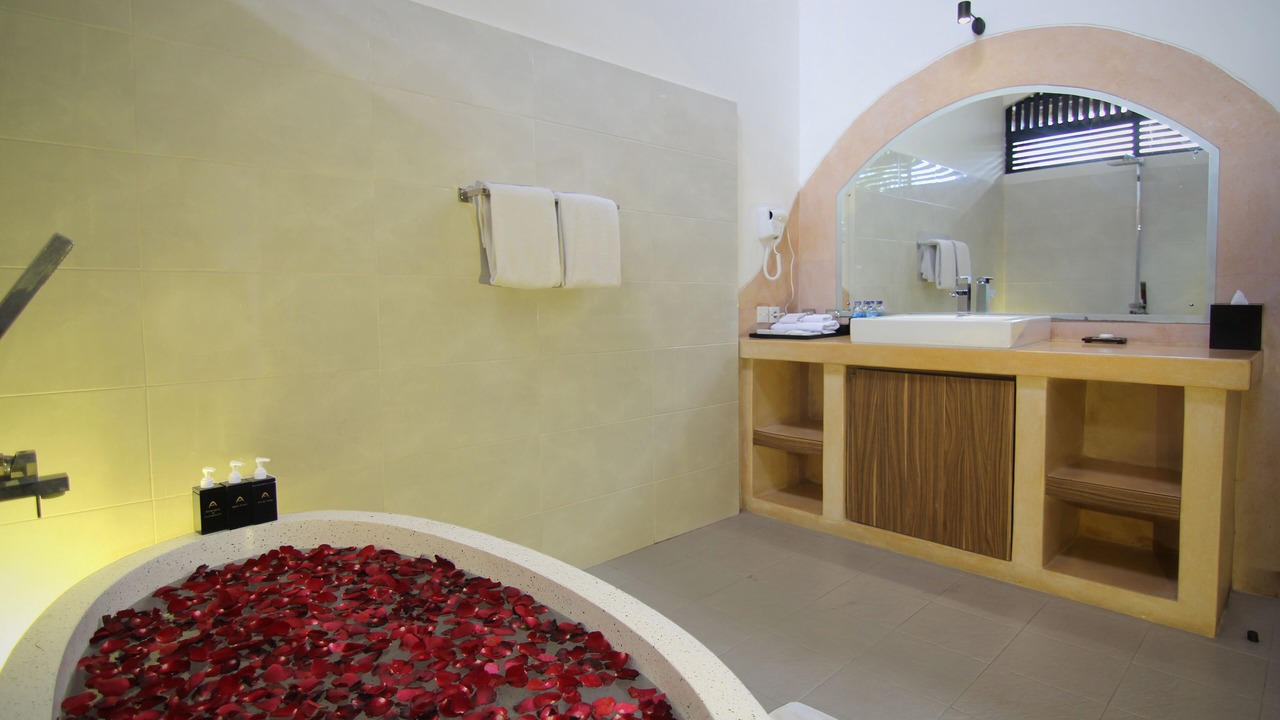 Photo of Bathroom in Nakula