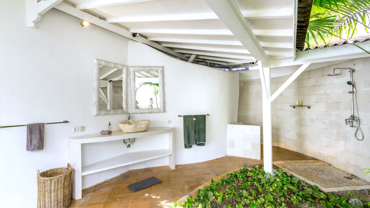 Photo of Bathroom in Drupadi