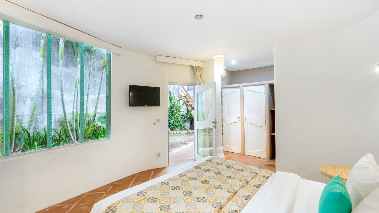 Photo of Bedroom in Drupadi